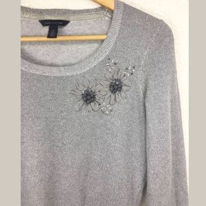 Tommy Hilfiger Gray Floral Rosette Sweater Small